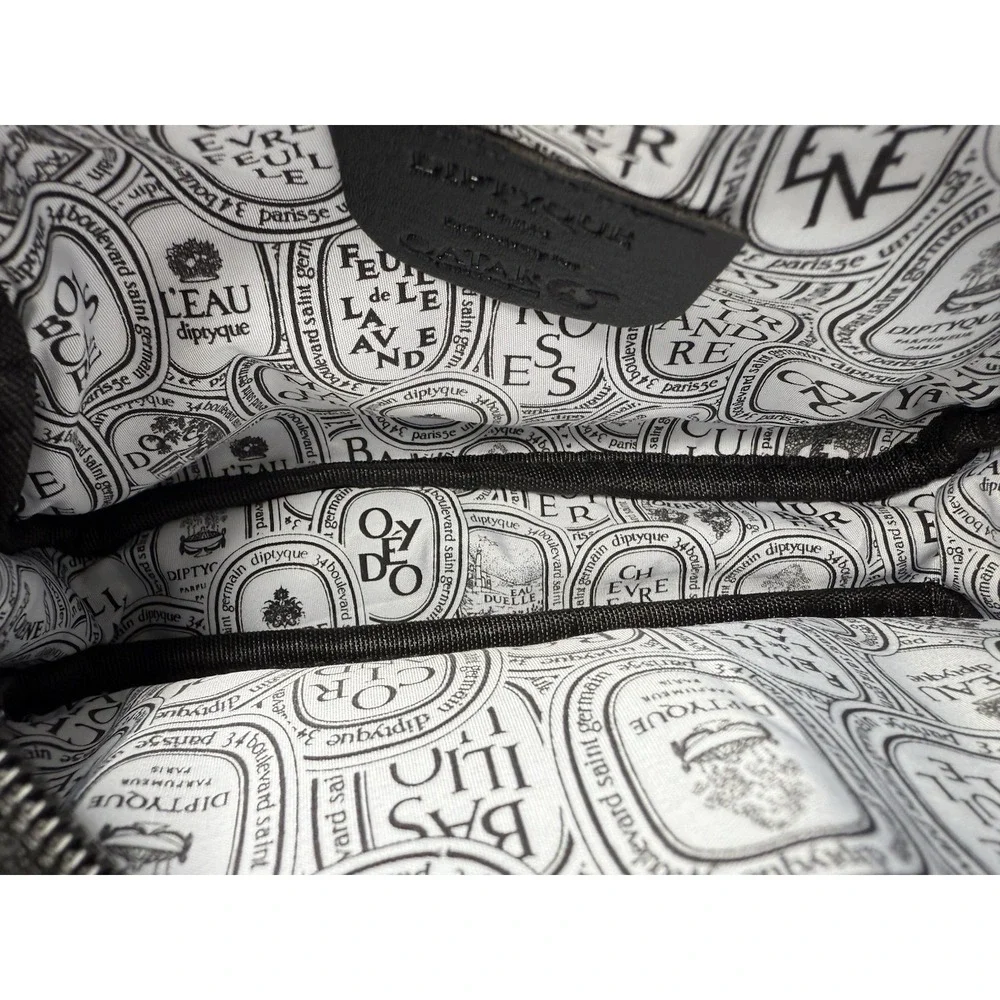 Diptyque Bag Qatar Airways Makeup Toiletry Amenities Cosmetic Black Pouch